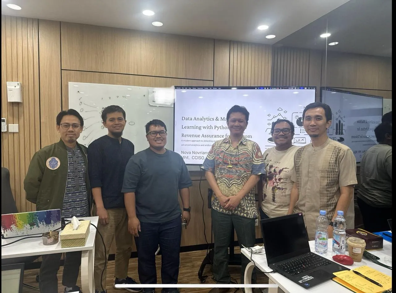 Pelatihan AI: Data Analytics for Revenue — Telkomsel