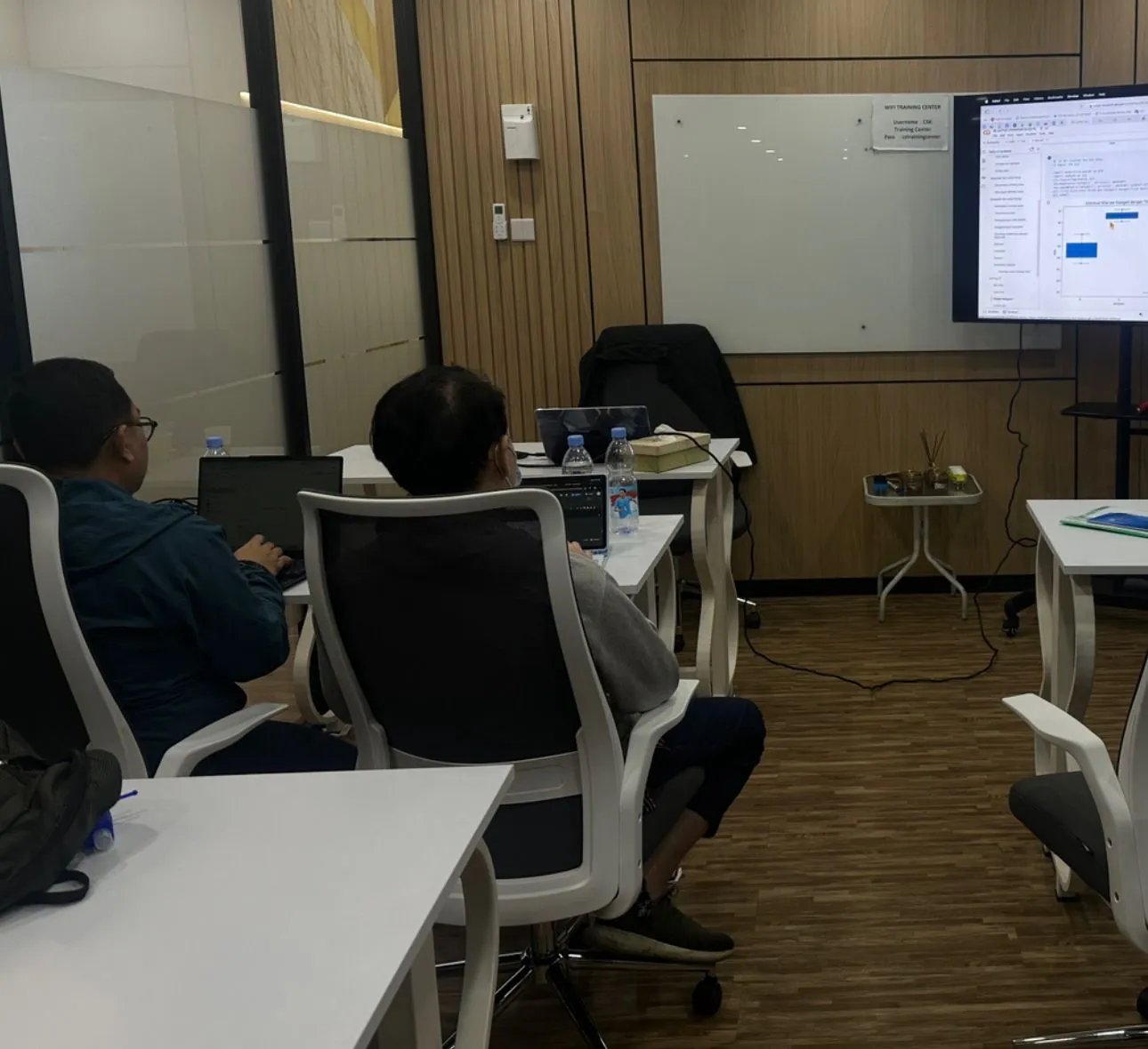 Pelatihan AI: Data Anomaly & Fraud Detection — Bank Tabungan Negara
